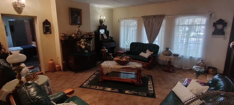 3 Bedroom Property for Sale in Flamwood North West